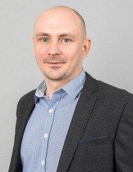 Александр МАХНОВСКИЙ, фото